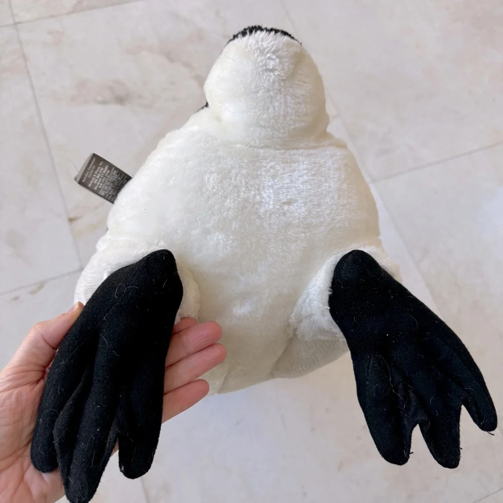 Melissa & Doug Giant Pinguin plush